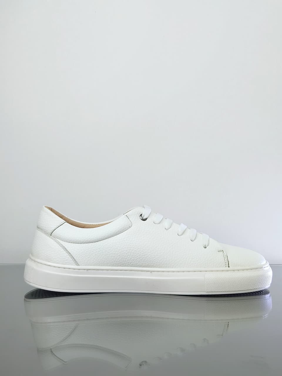 JR White