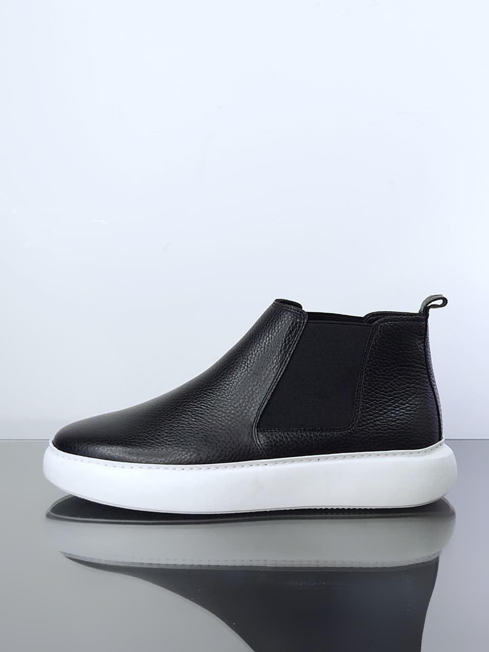 JR Chelsea Black