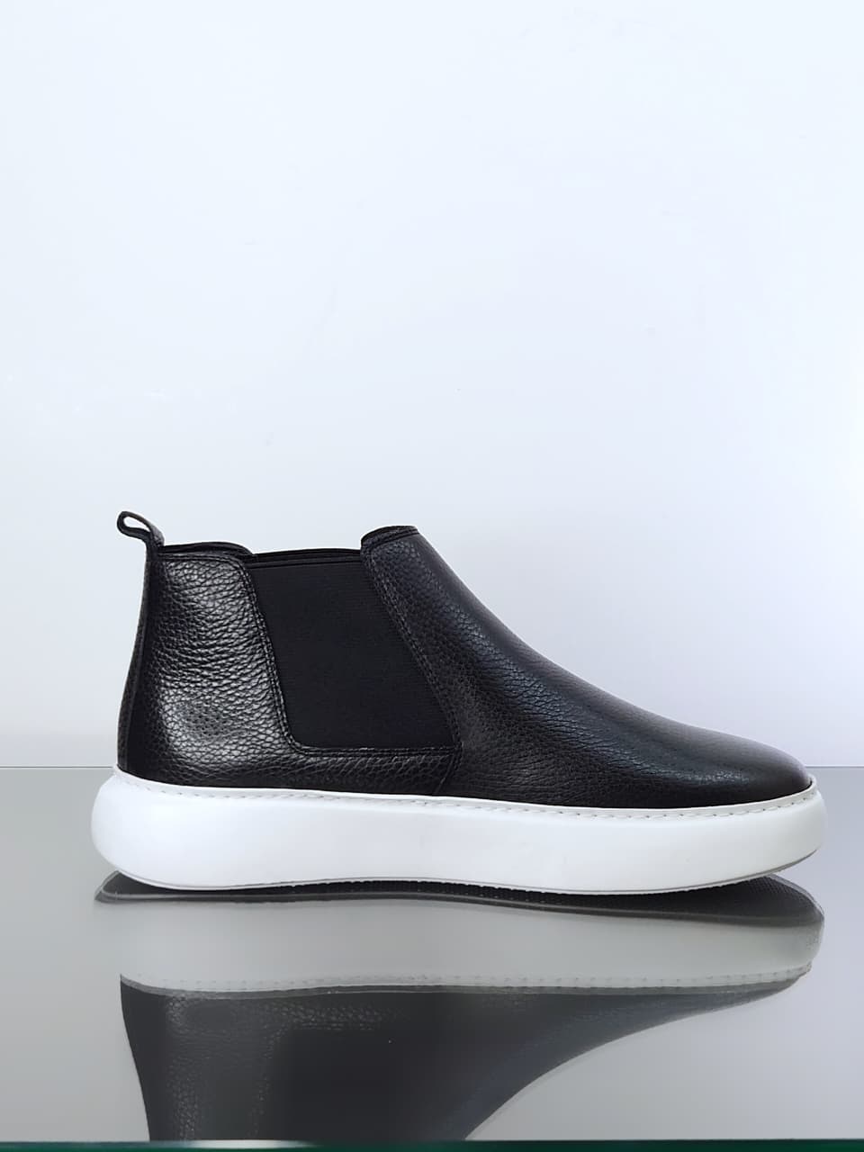 JR Chelsea Black
